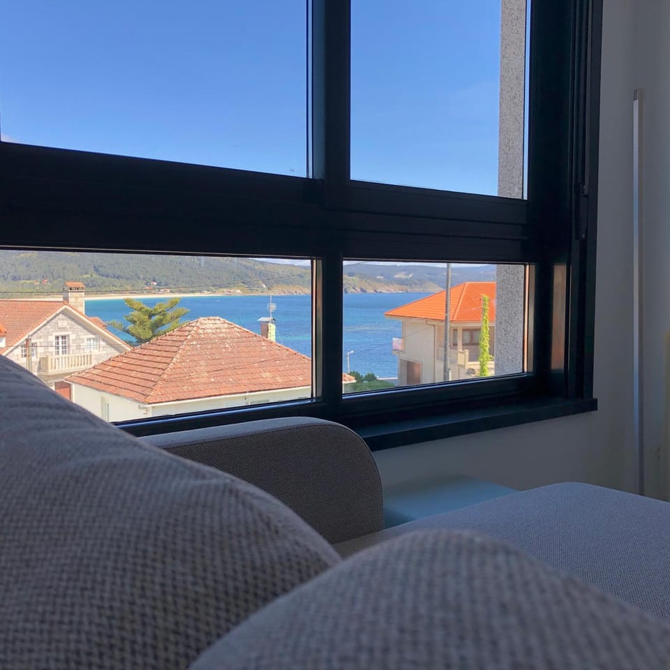 Refugio climático en Finisterre frente a la playa con vistas al mar!! Apartment in Fisterra