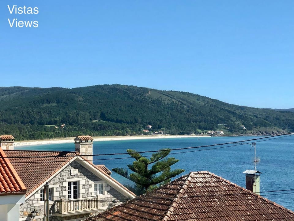 Refugio climático en Finisterre frente a la playa con vistas al mar!! Apartment in Fisterra