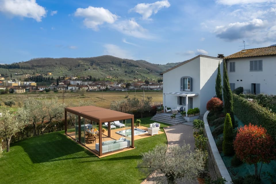 Property building, Restaurant/places to eat, Spring, Day, Natural landscape, Garden, Garden, Garden view, Mountain view, Pool view, Swimming pool, Breakfast
