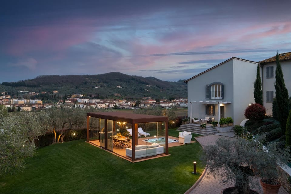 Property building, Patio, Night, Natural landscape, Bird's eye view, Garden, Mountain view, Pool view, Swimming pool