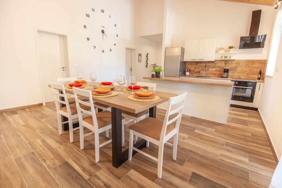 Villa Savey - heated pool Villa in Istria County