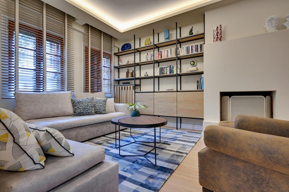 Library, Living room