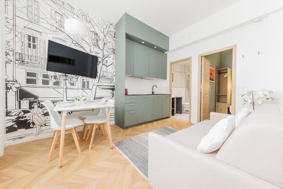 Kitchen or kitchenette, Living room, Dining area