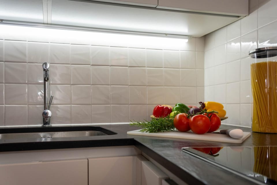 Kitchen or kitchenette, Food