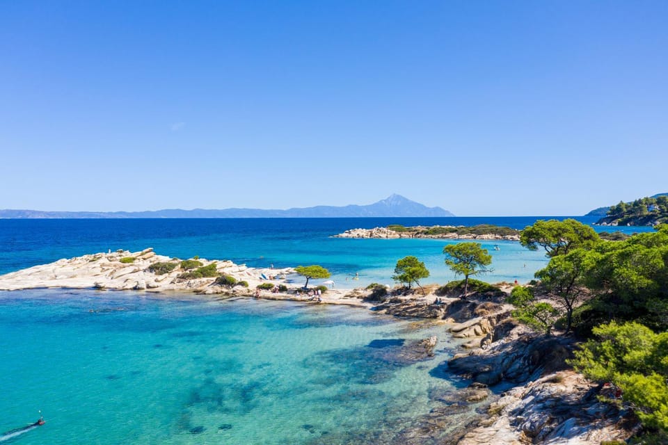 Nearby landmark, Day, Natural landscape, Beach, Mountain view