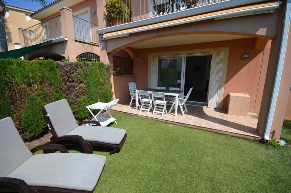 Garden, Garden view, sunbed