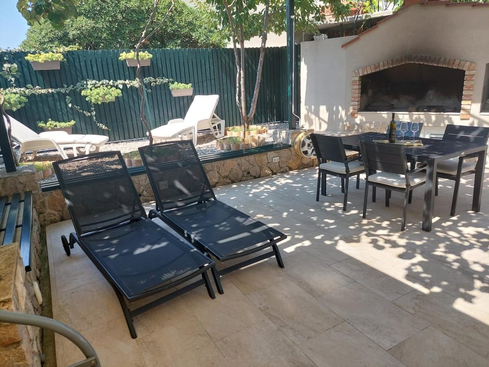 Patio, Balcony/Terrace, Balcony/Terrace