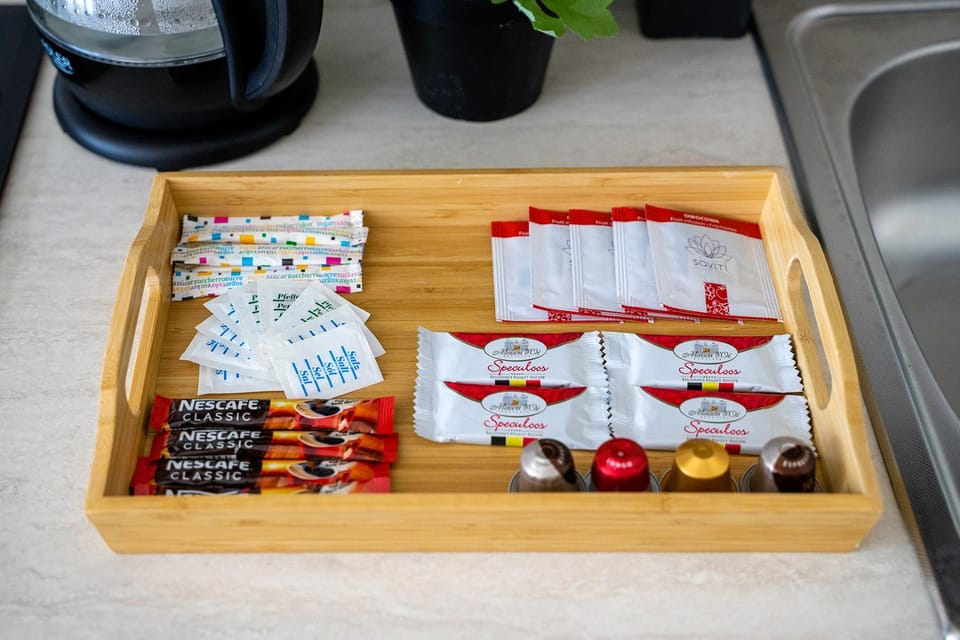 Coffee/tea facilities, Kitchen or kitchenette, Food and drinks