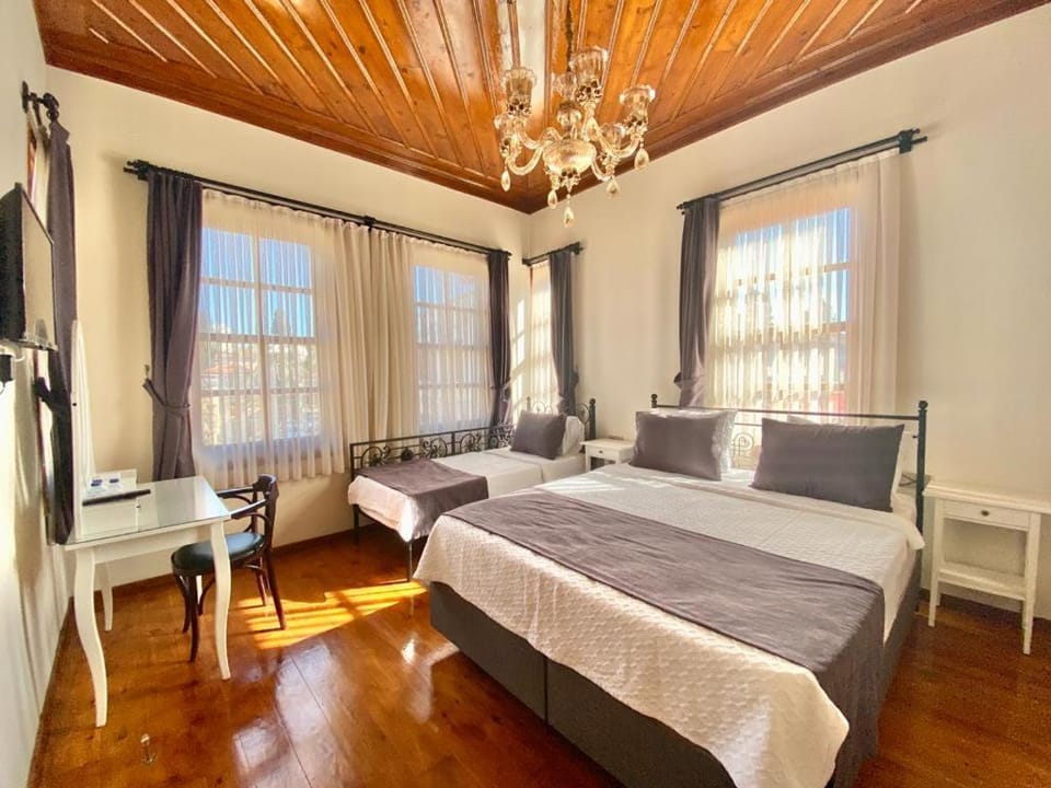 Bed, Photo of the whole room, Bedroom, hair dresser