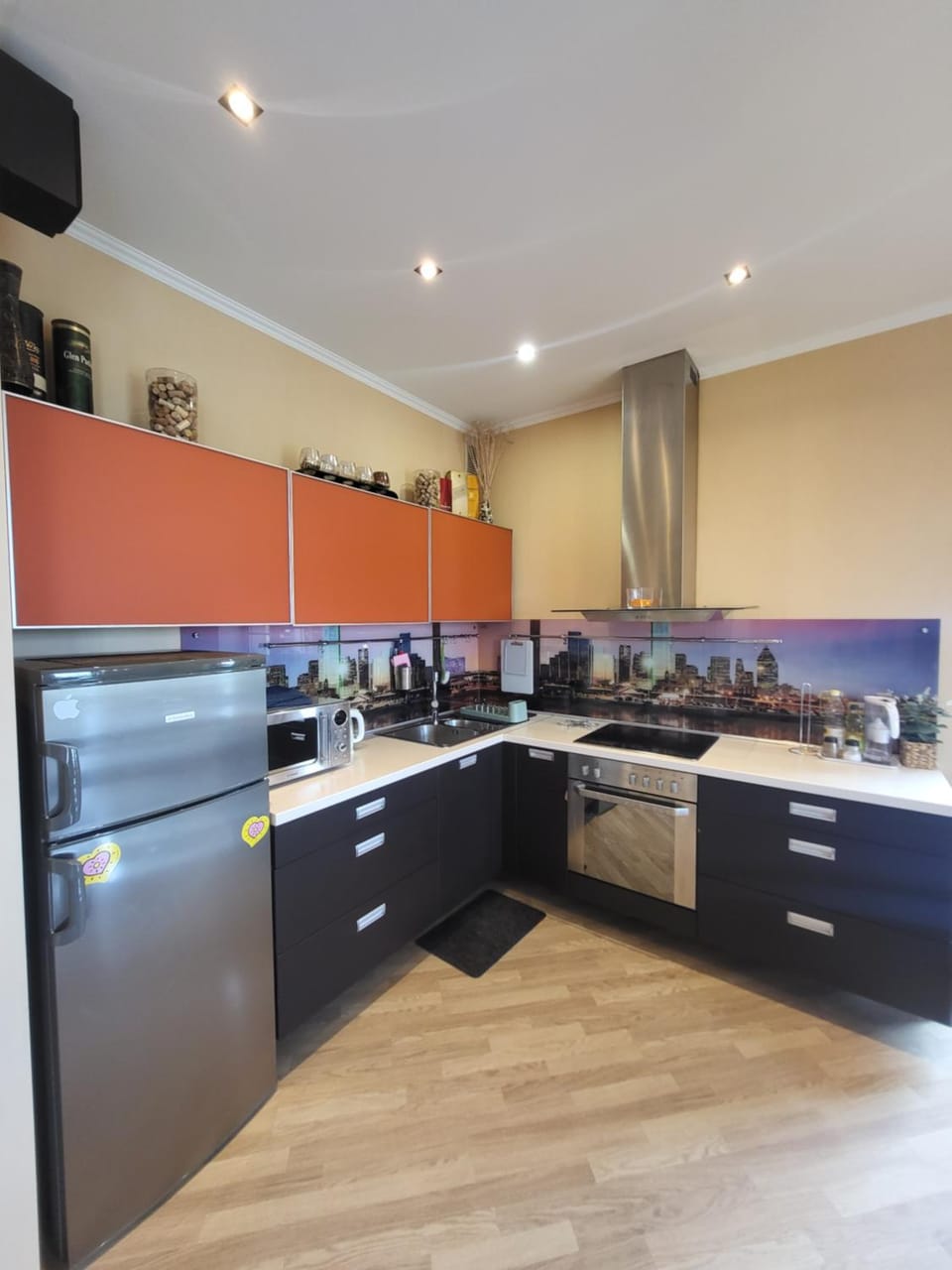 Kitchen or kitchenette, oven, stove
