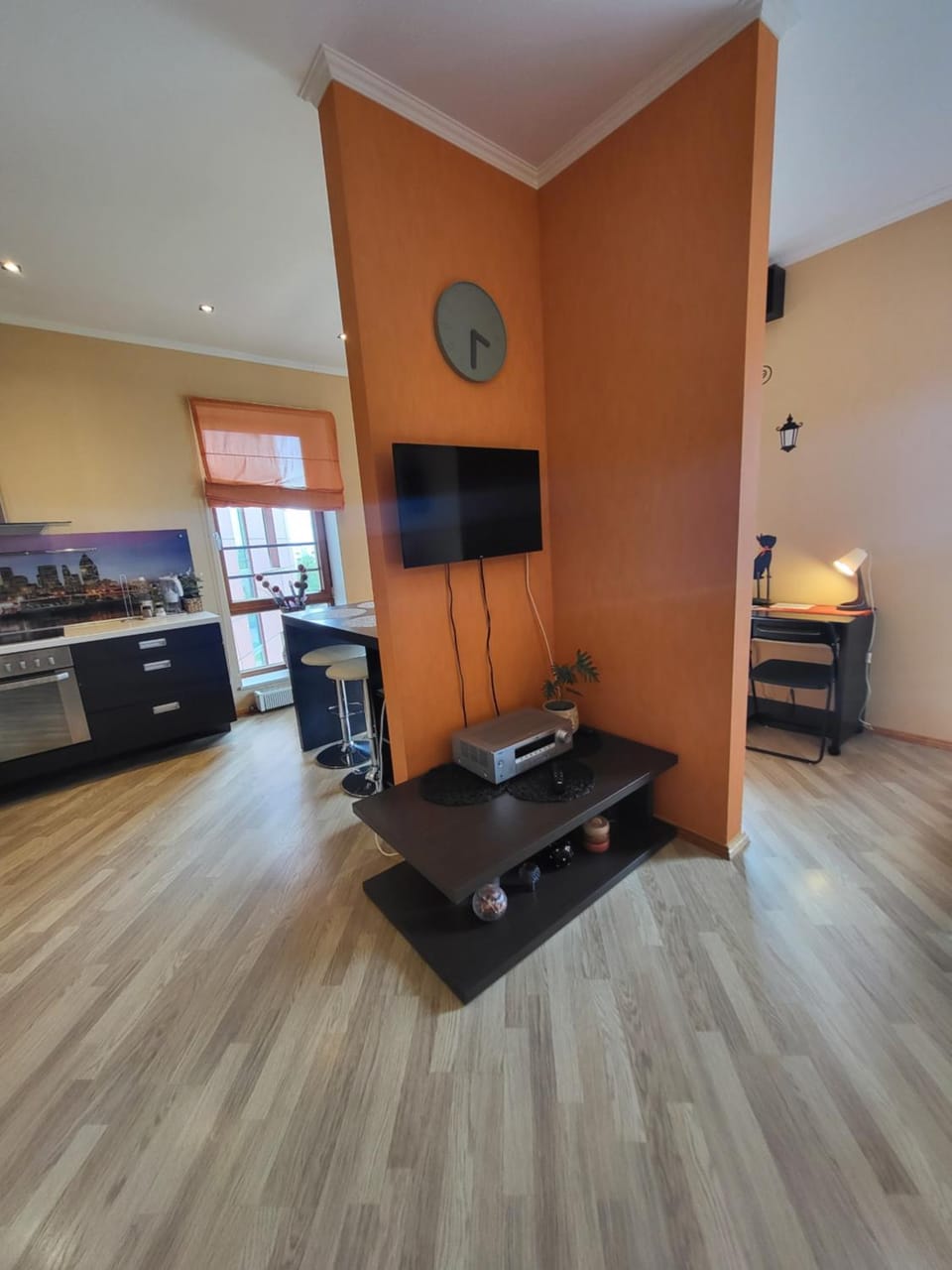 Communal lounge/ TV room, TV and multimedia, Seating area, Evening entertainment