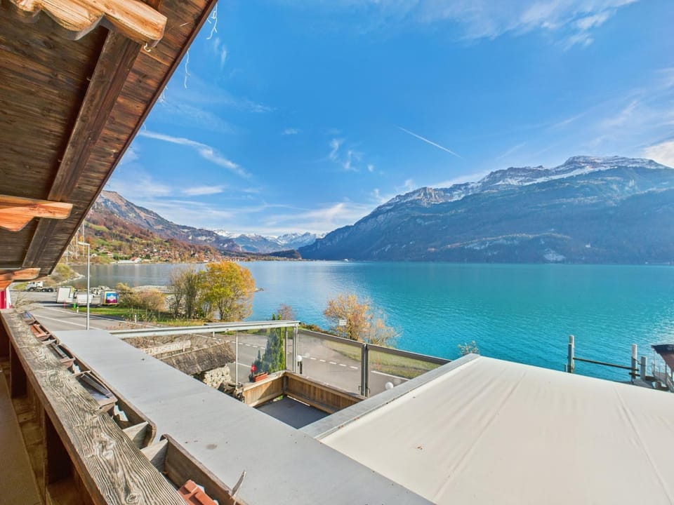 Natural landscape, Balcony/Terrace, Lake view, Mountain view