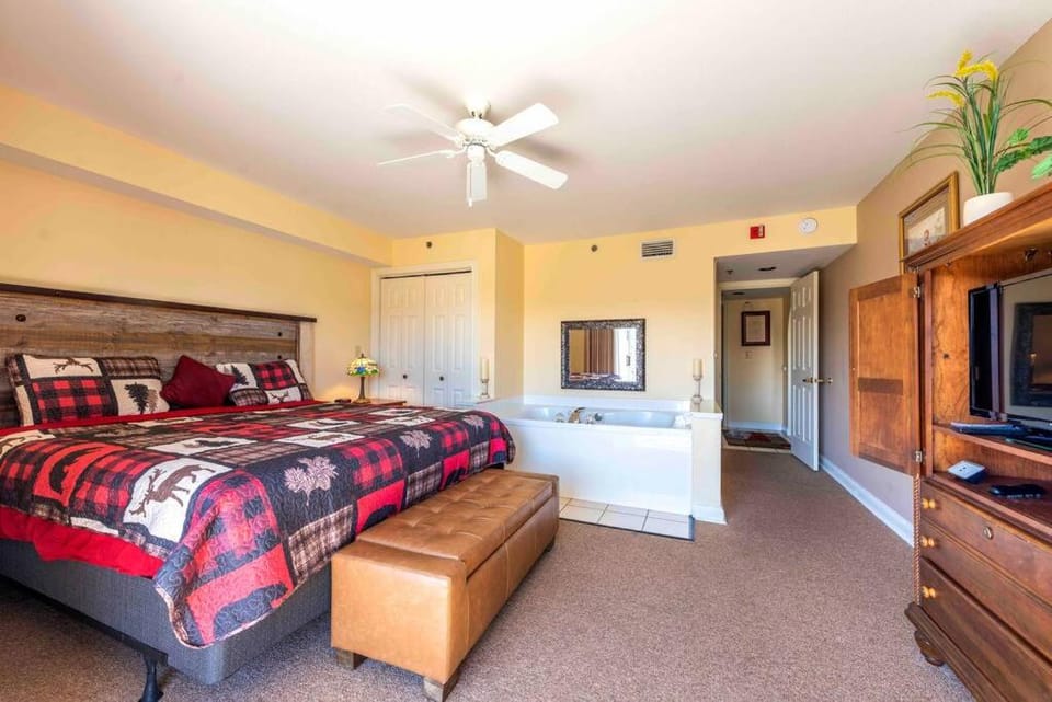 Amazing Mountain Views, 5 min to Dollywood&parkway Apartment in Pigeon Forge