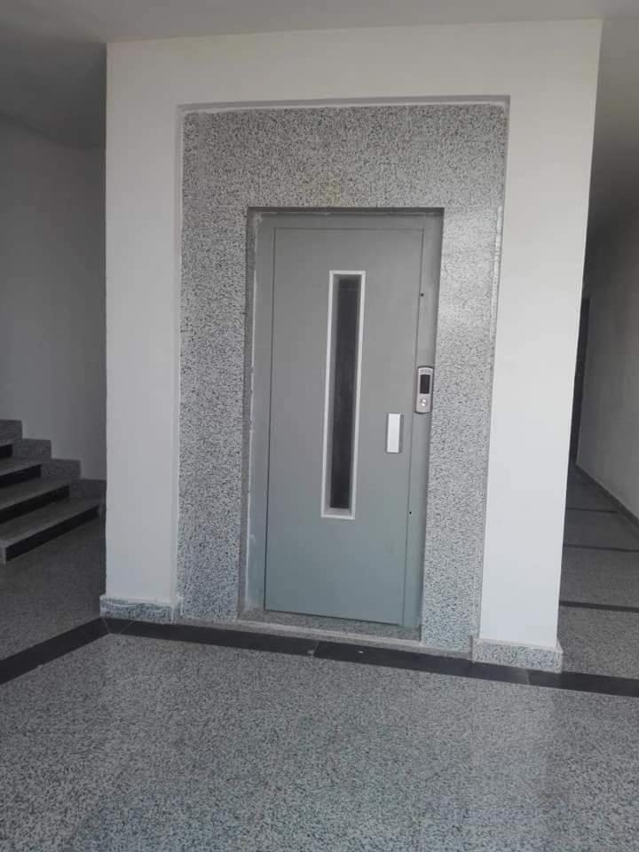 elevator