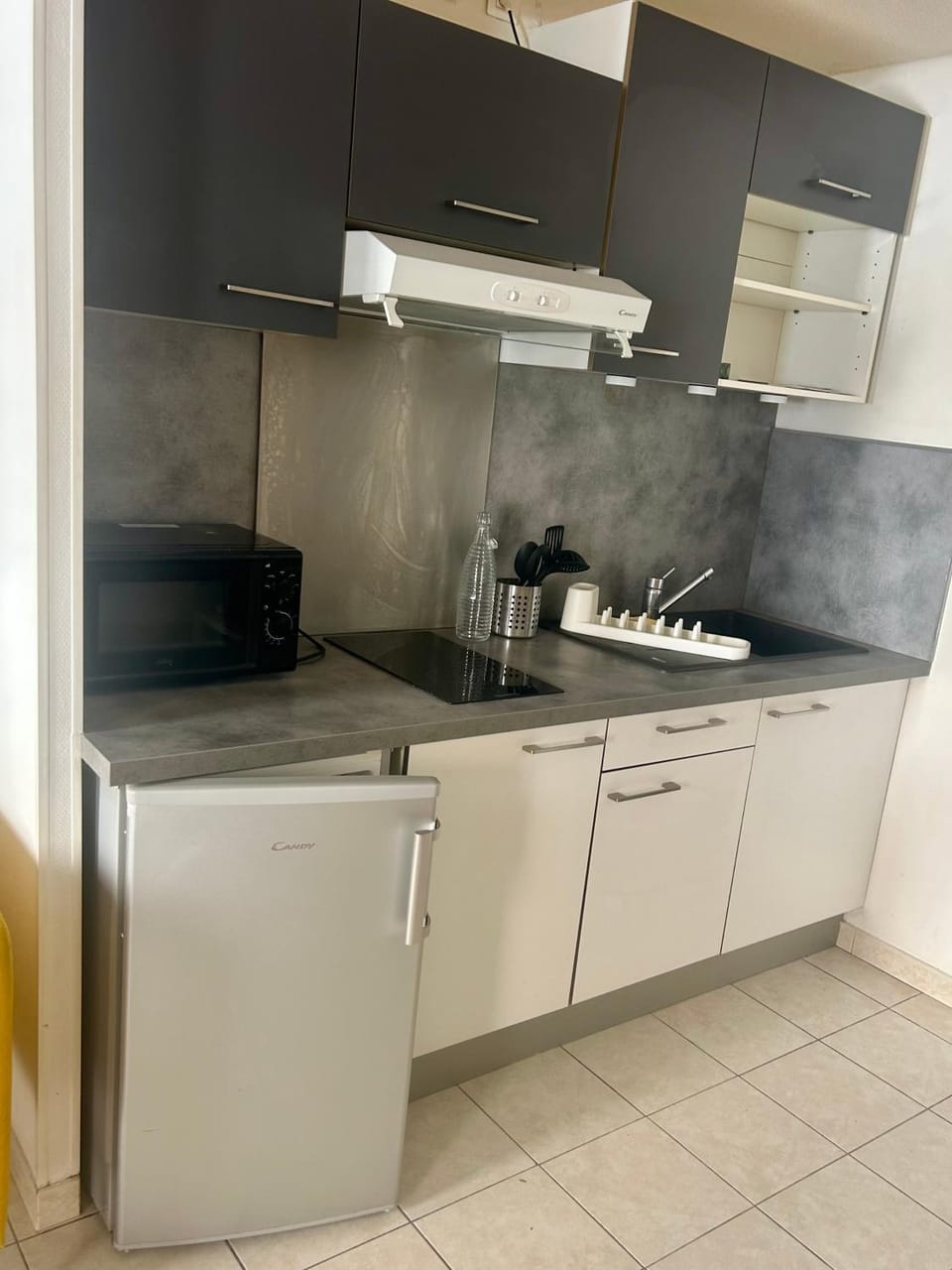 Studio Blanché Apartment in Albi