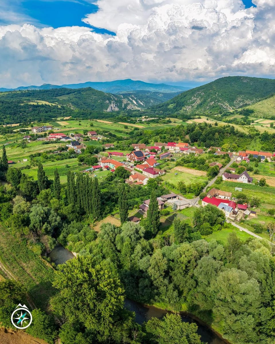 La Nera cazare apartamente - camere Country House in Romania