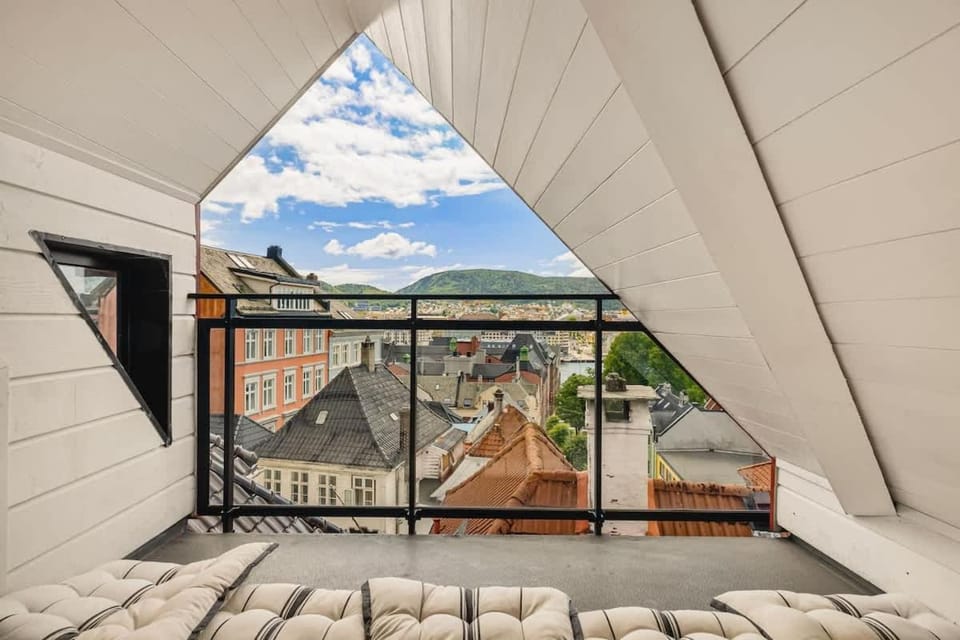 Patio, View (from property/room), Balcony/Terrace, City view
