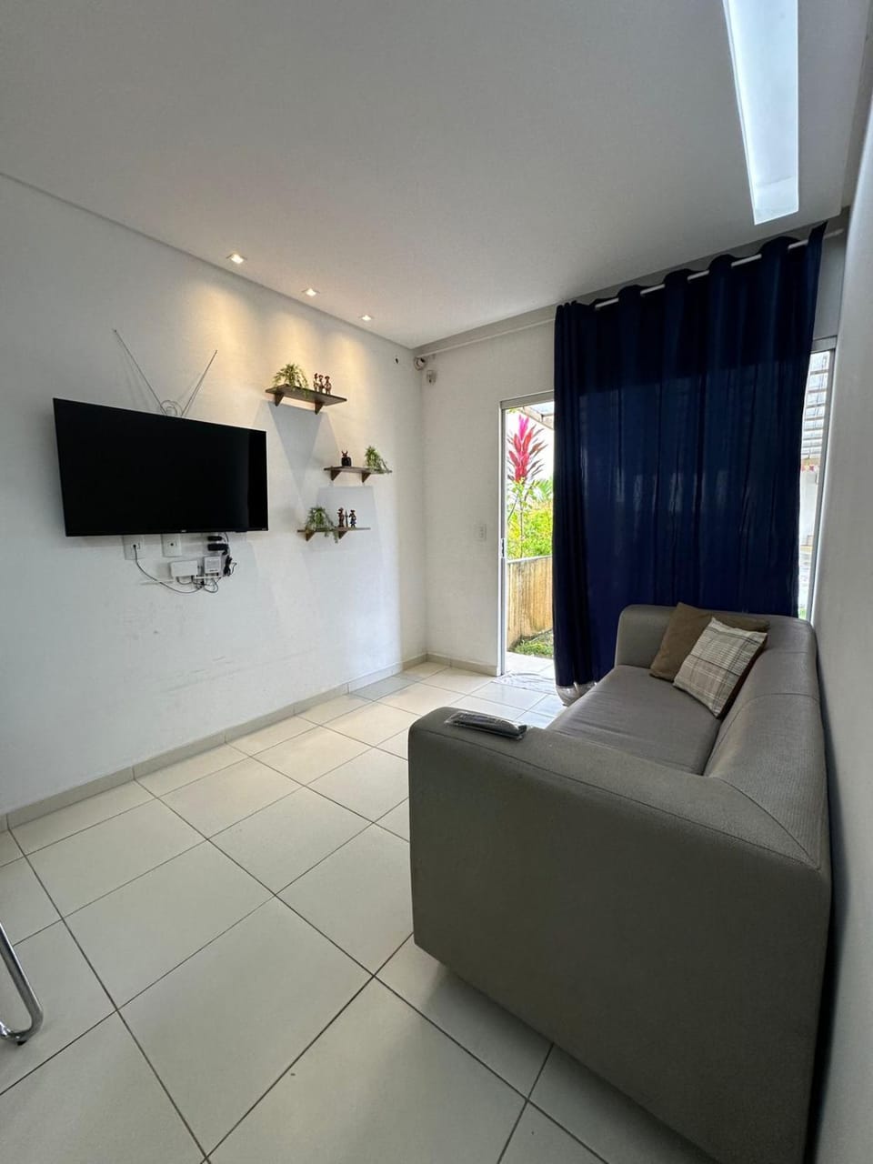 TV and multimedia, Seating area