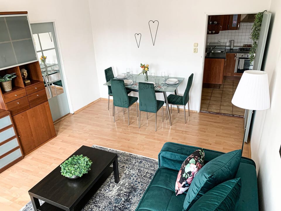 Living room, Seating area, Dining area