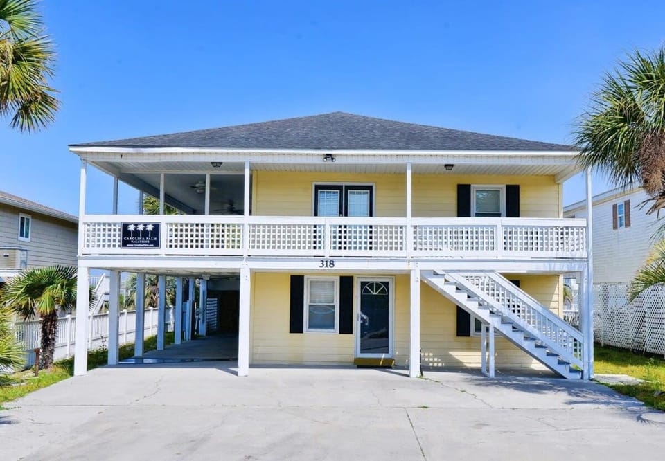 Decked Out Waterfront House w Pool and Tiki Hut House in North Myrtle Beach