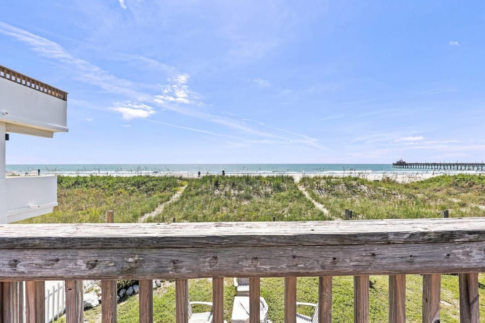 Hazels Child Oceanfront Large Beach House House in North Myrtle Beach