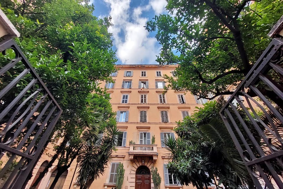 Sanctuary Home 32 Apartment in Rome