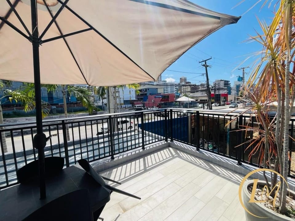 Balcony/Terrace, City view