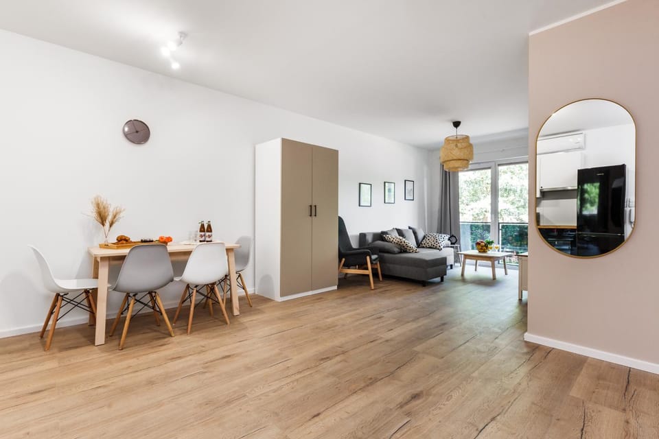 Apartamenty Pilice - basen, sauny, atrakcje dla dzieci w cenie - 250m Apartment hotel in Pomeranian Voivodeship