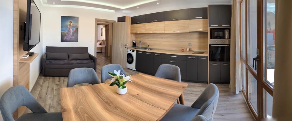 TV and multimedia, Kitchen or kitchenette, Living room, Seating area, Dining area, oven, pet friendly, stove