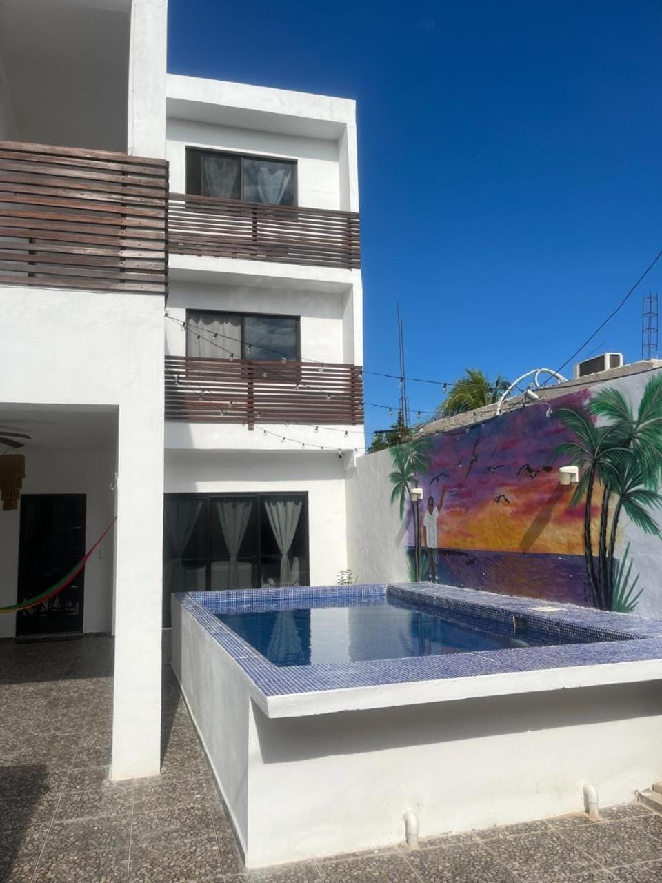 Swimming pool