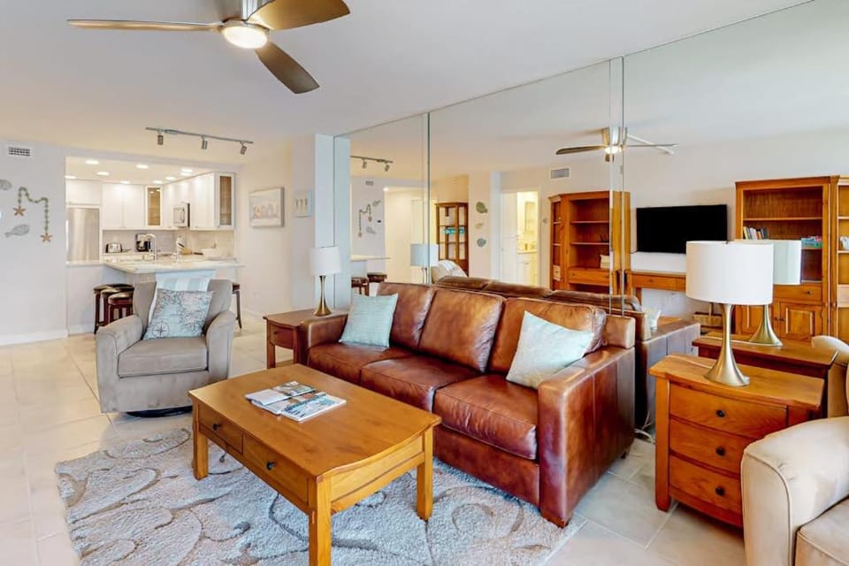 South Seas C-311 House in Marco Island