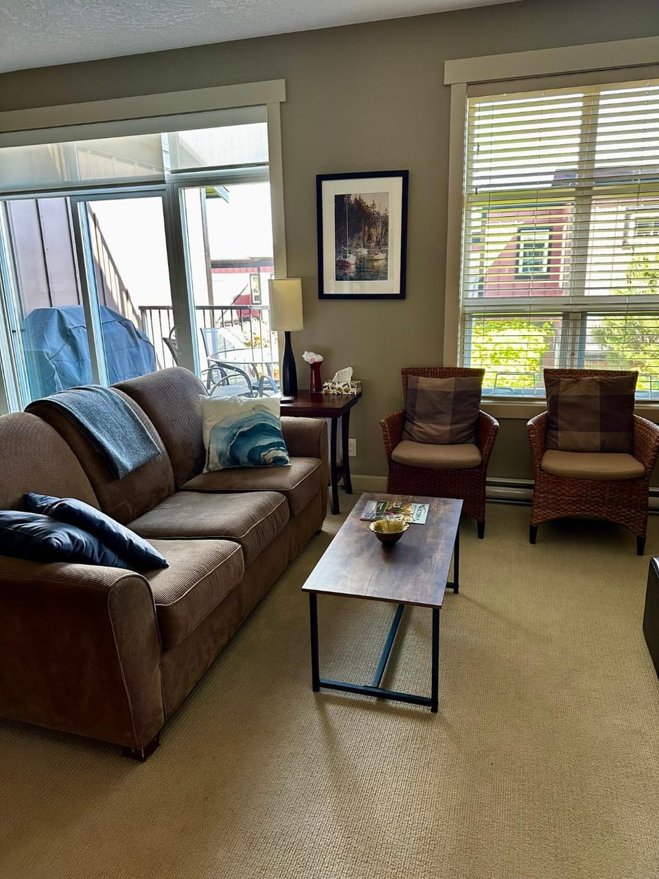 Ocean View Townhome - Sooke Harbour Marina House in Vancouver Island