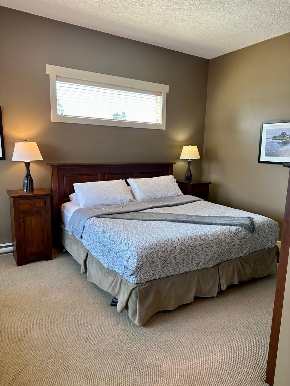 Sooke Oceanview Penthouse - Family Friendly House in Vancouver Island