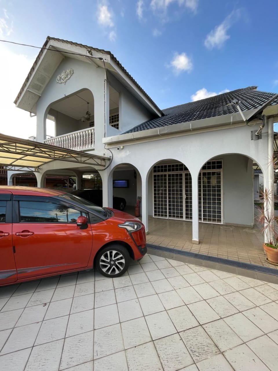 Property building, Parking