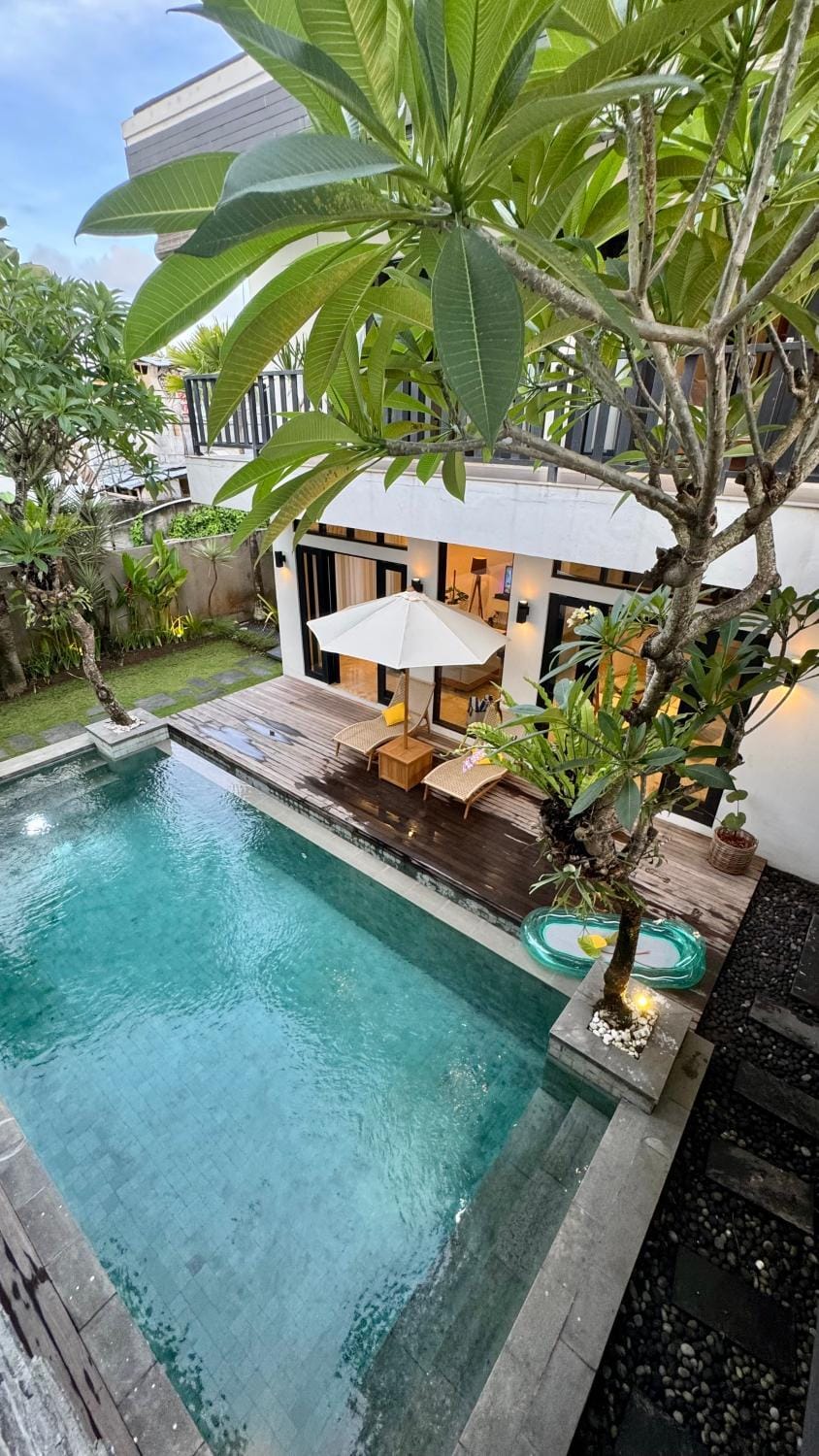 Pool view