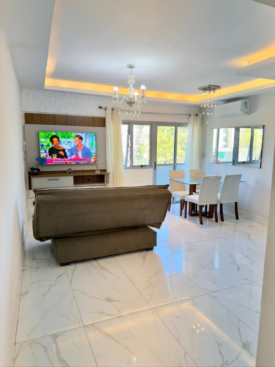 TV and multimedia, Living room, Seating area
