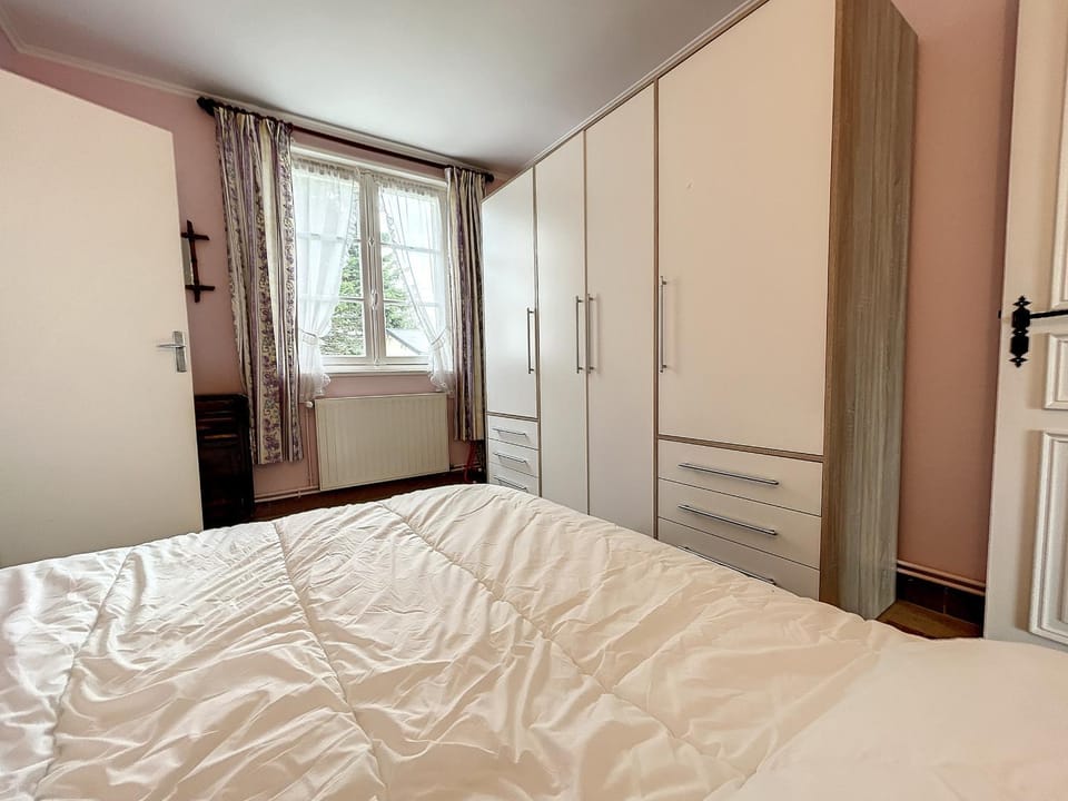 Appartement RDC bord de mer, 500m des commerces - FR-1-361-499 Apartment in Jullouville