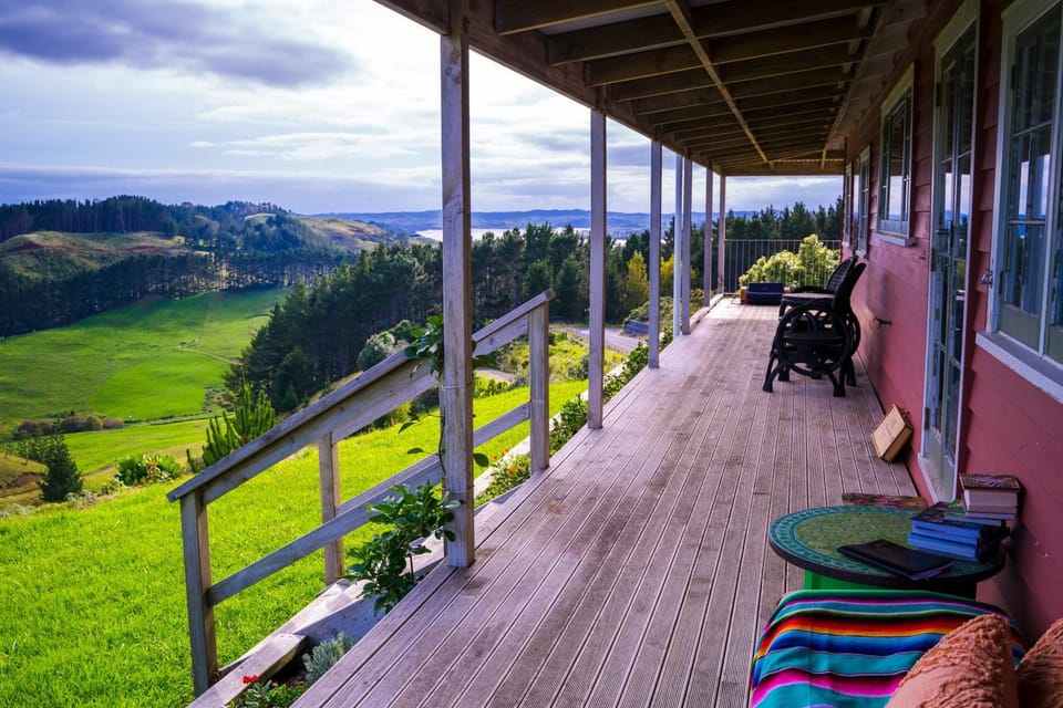Fridas Accommodation House in Raglan