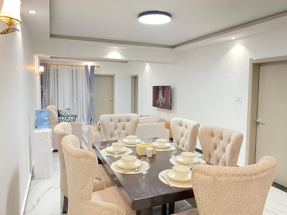 Sandalwood Garden Apt, 3 Min Walk to Yaya Centre Apartment in Nairobi County