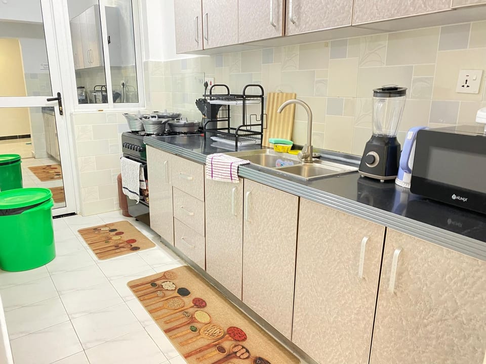 Sandalwood Garden Apt, 3 Min Walk to Yaya Centre Apartment in Nairobi County