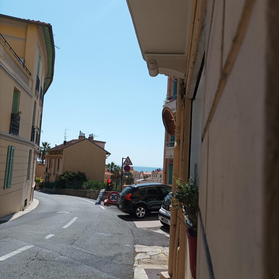 Neighbourhood, Natural landscape, Street view, Location