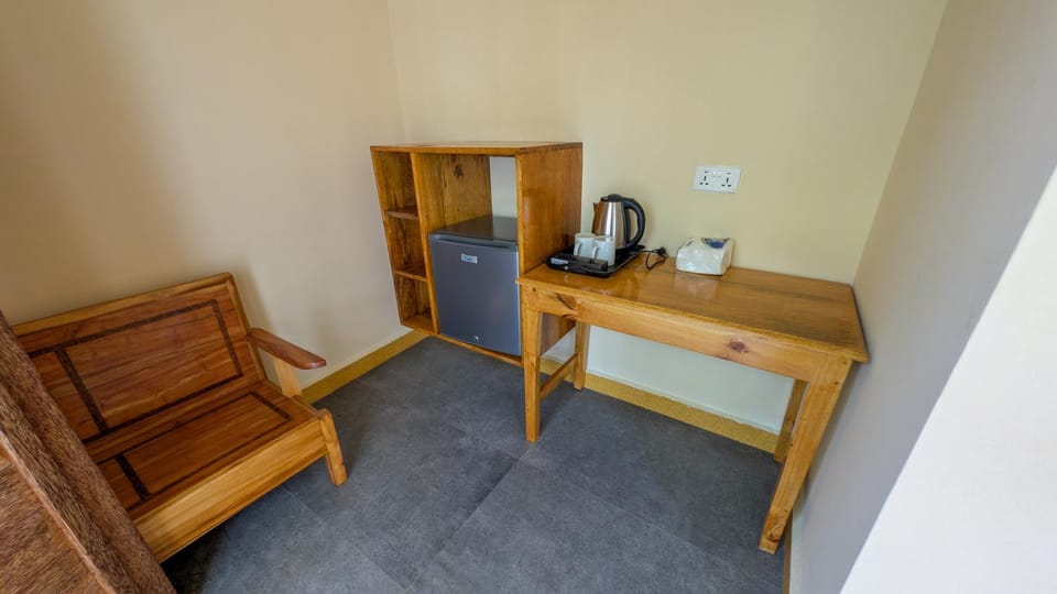 Coffee/tea facilities, minibar