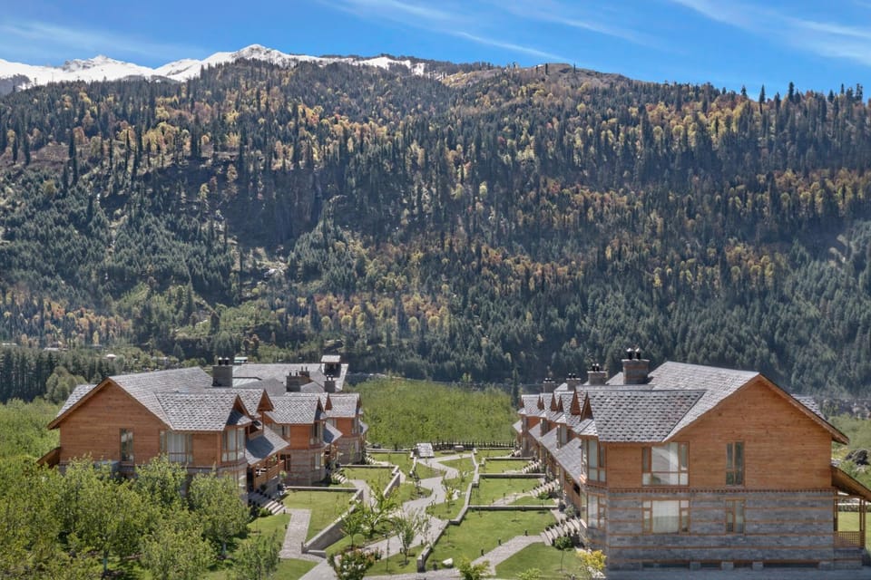 Property building, Natural landscape, Mountain view