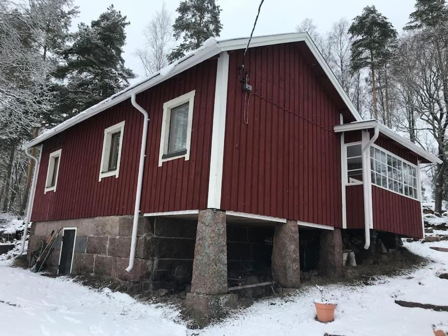 The guesthouse on an old farm Villa in Uusimaa