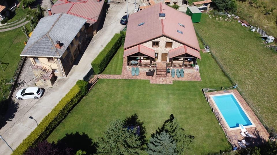 Bird's eye view, Garden view, Swimming pool