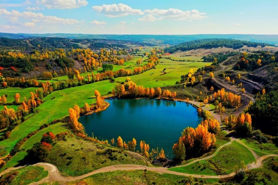 Nearby landmark, Bird's eye view, Lake view