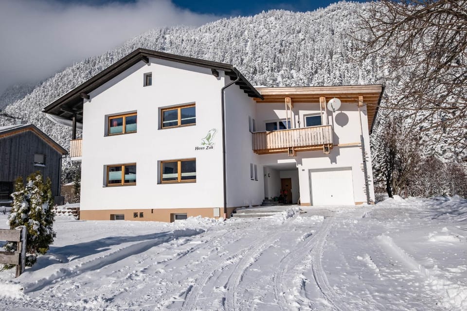 Property building, Winter
