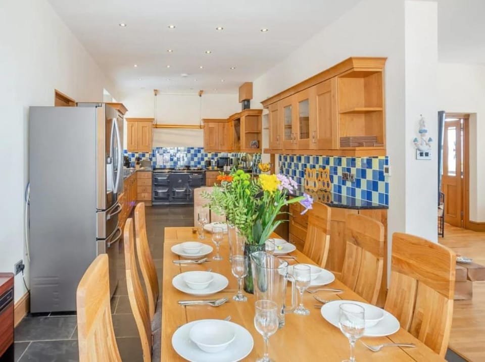 Rockcliffe House in Aberdyfi