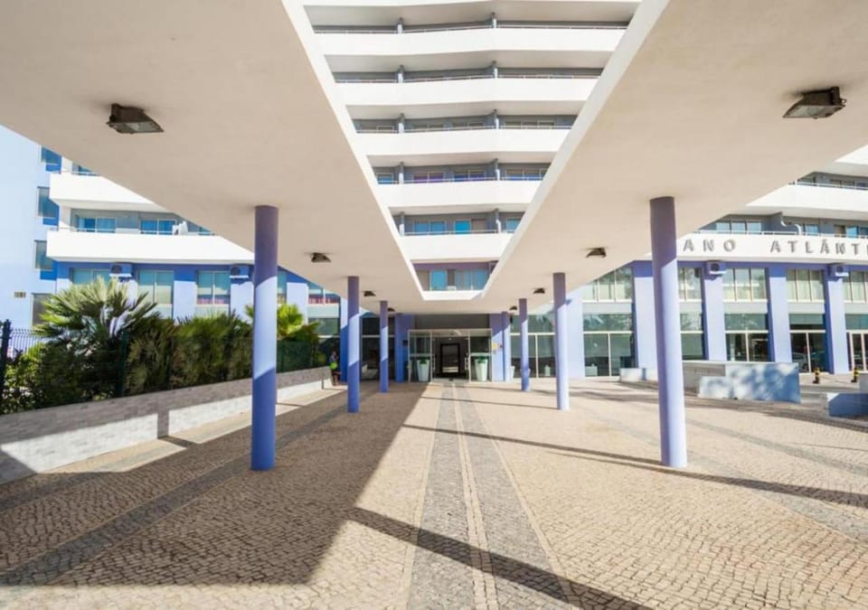 Property building, Facade/entrance