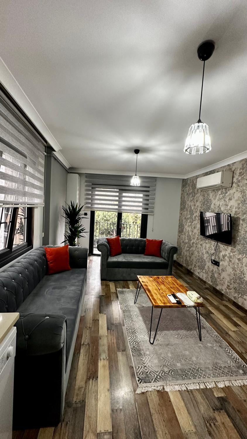 TV and multimedia, Living room, Seating area